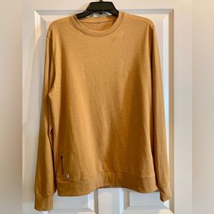 Vuori Long Sleeve Gold Tee with Pocket